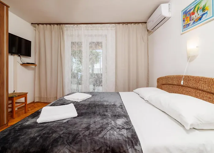 Beba Apartmán Jadranovo